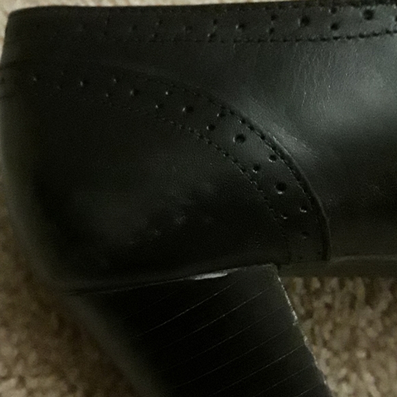 Etienne Aigner Black Leather, EUC, Sz 9.5 - Picture 8 of 8